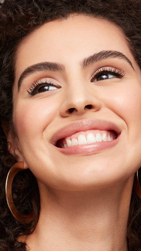 ColorStay Xtensionnaire Mascara PDP Hero Carousel Image 3